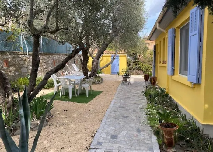 Maison Cadiere D\'Azur